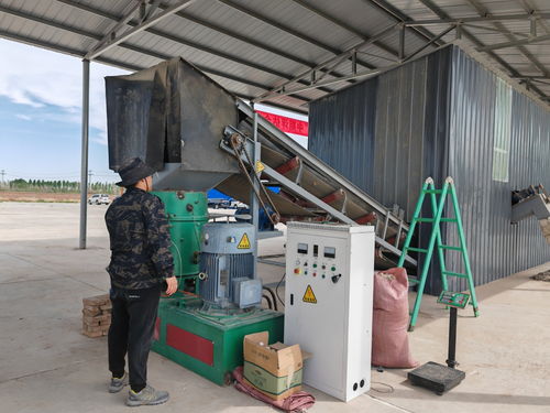 回收地膜再利用關鍵技術取得突破 殘膜變成復合材料新產品